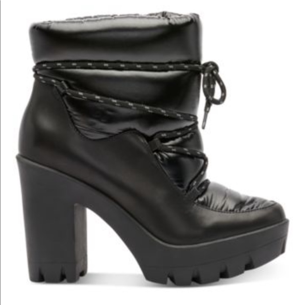 Boots - Picture 4 of 6
